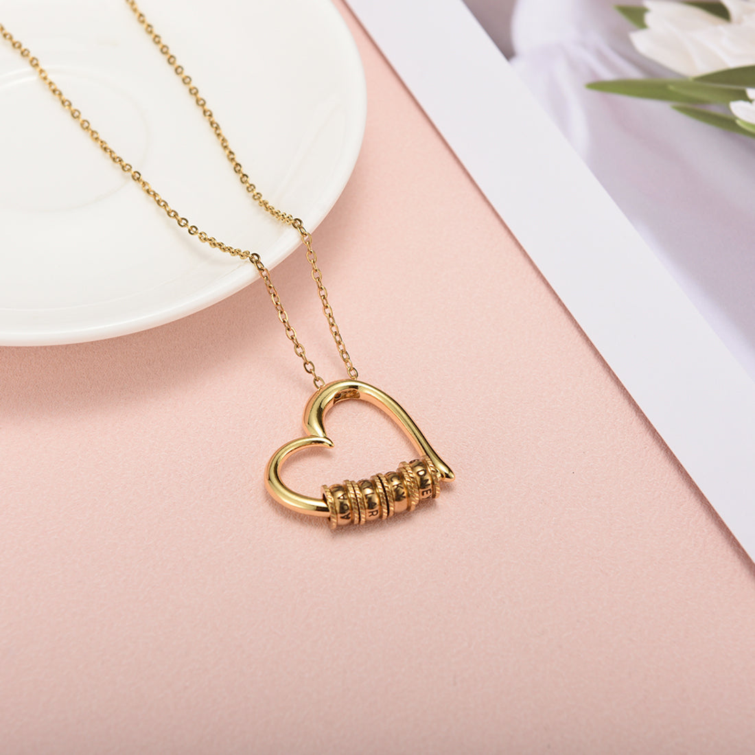 "Heart of Our Family" Necklace with Names Engraving & Forever Rose Box