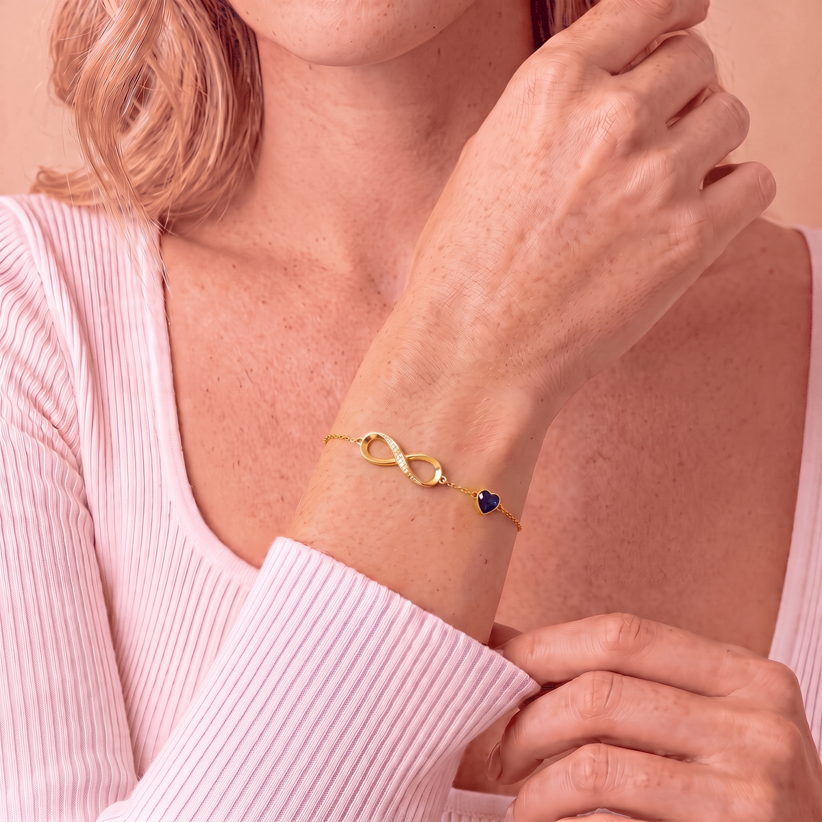 To My Wife – Infinity Love Bracelet & Walnut Box